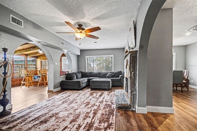 55316 CLAIRE STREET, Astor, FL 32102