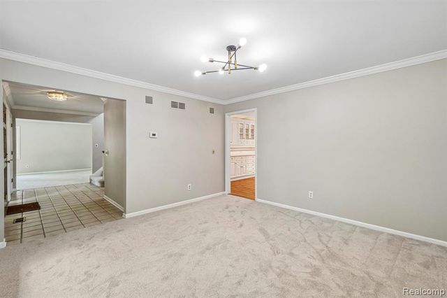 4523 Rivers Edge Drive, Troy, MI 48098