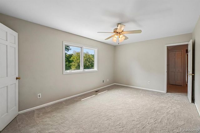 4523 Rivers Edge Drive, Troy, MI 48098