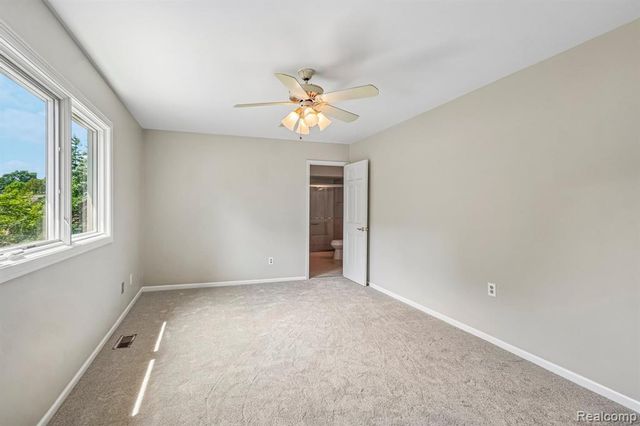 4523 Rivers Edge Drive, Troy, MI 48098