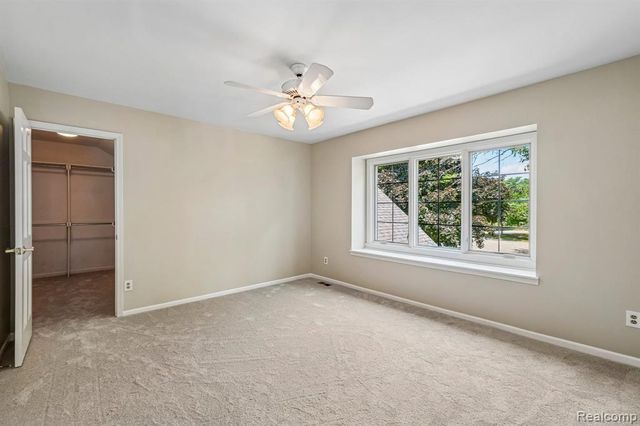 4523 Rivers Edge Drive, Troy, MI 48098