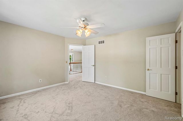 4523 Rivers Edge Drive, Troy, MI 48098