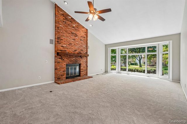 4523 Rivers Edge Drive, Troy, MI 48098