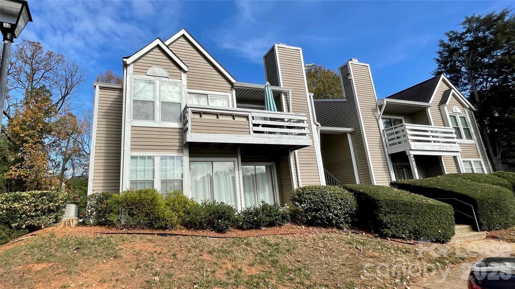 9617 Vinca Circle G, Charlotte, NC 28213