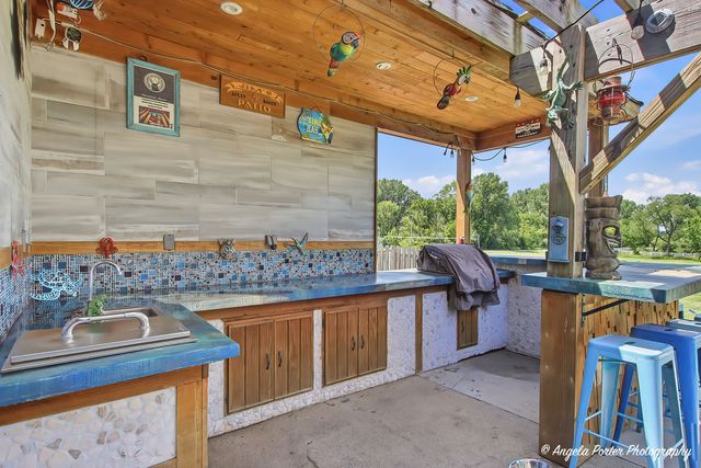 8302 White Oaks Road, Wonder Lake, IL 60097