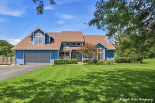 8302 White Oaks Road, Wonder Lake, IL 60097