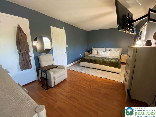1656 Angela Drive, Bethlehem City, PA 18017