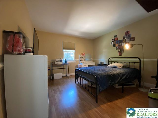 1656 Angela Drive, Bethlehem City, PA 18017