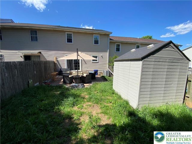 1656 Angela Drive, Bethlehem City, PA 18017