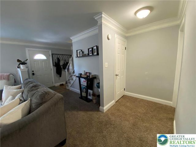 1656 Angela Drive, Bethlehem City, PA 18017