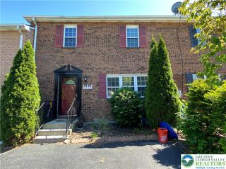 1656 Angela Drive, Bethlehem City, PA 18017