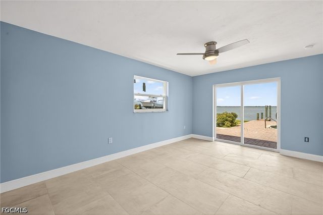 3 Bayview BLVD, Fort Myers Beach, FL 33931