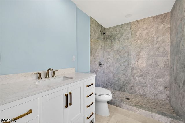 3 Bayview BLVD, Fort Myers Beach, FL 33931