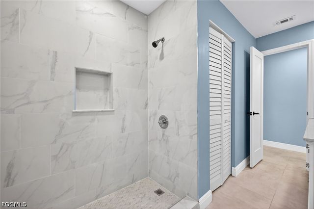 3 Bayview BLVD, Fort Myers Beach, FL 33931
