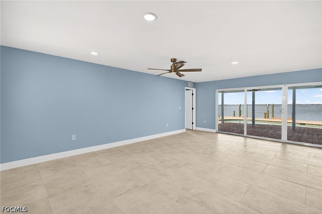 3 Bayview BLVD, Fort Myers Beach, FL 33931