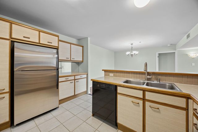 40 N Interstate 35 Highway 8C4, Austin, TX 78701