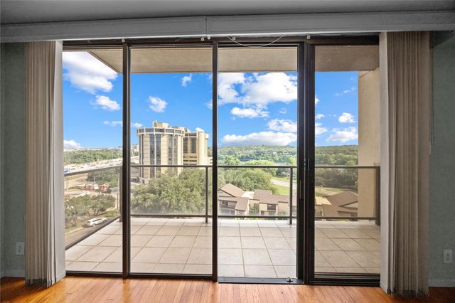 40 N Interstate 35 Highway 8C4, Austin, TX 78701