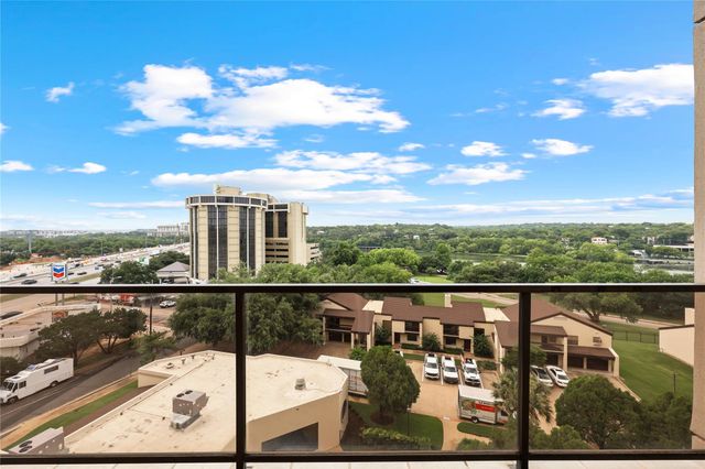 40 N Interstate 35 Highway 8C4, Austin, TX 78701