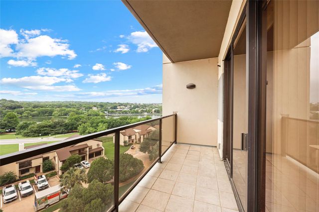 40 N Interstate 35 Highway 8C4, Austin, TX 78701