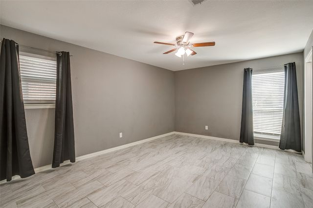 1905 Chattanooga Drive, Bedford, TX 76022