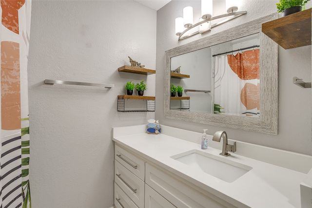 1905 Chattanooga Drive, Bedford, TX 76022