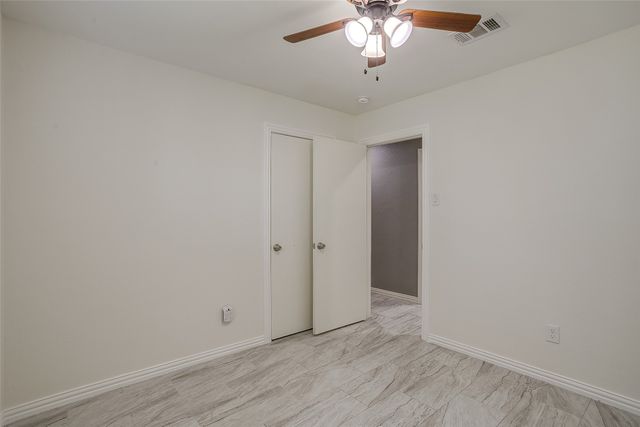 1905 Chattanooga Drive, Bedford, TX 76022