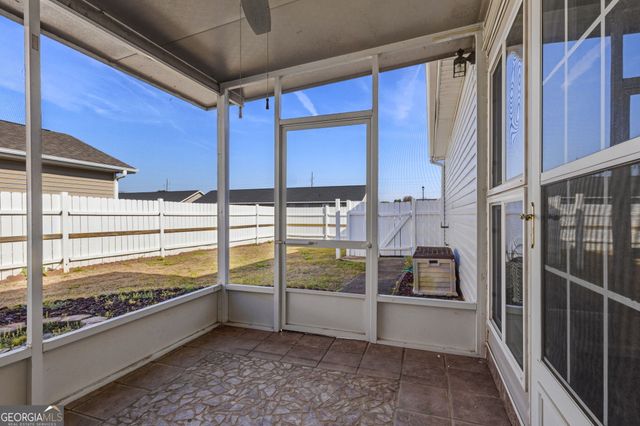 87 Park Lane, Warner Robins, GA 31093