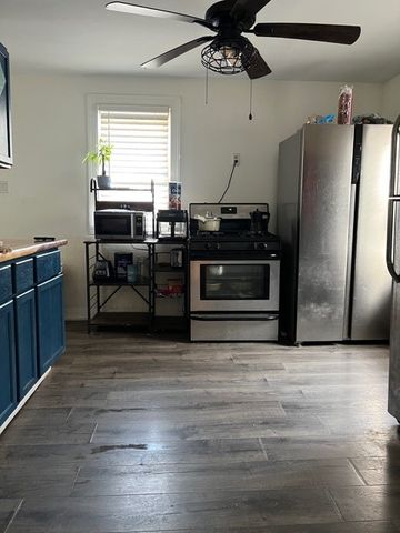 2025 S 8th Avenue, Maywood, IL 60153