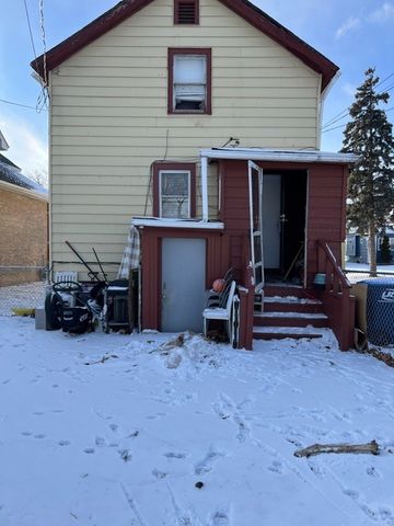 2025 S 8th Avenue, Maywood, IL 60153