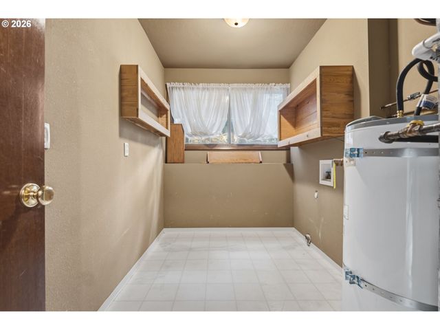 12165 Nw BIG FIR Ct, Portland, OR 97229