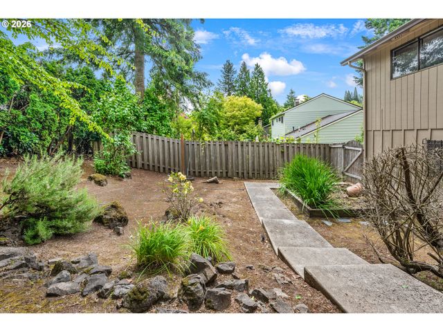 12165 Nw BIG FIR Ct, Portland, OR 97229