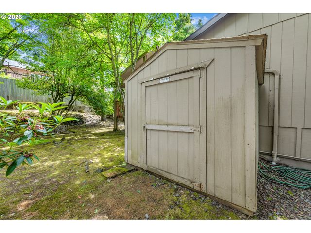 12165 Nw BIG FIR Ct, Portland, OR 97229