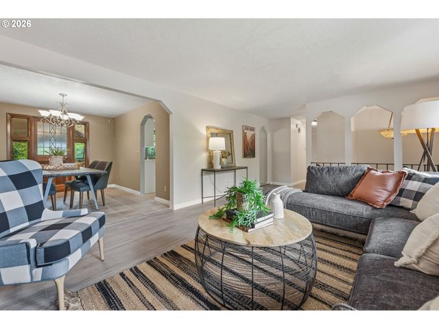 12165 Nw BIG FIR Ct, Portland, OR 97229