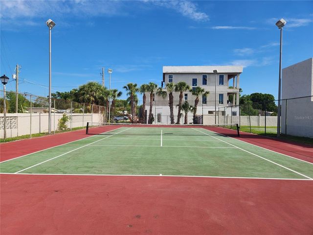 9101 W HILLSBOROUGH AVENUE I209, Tampa, FL 33615
