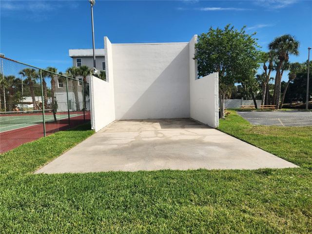 9101 W HILLSBOROUGH AVENUE I209, Tampa, FL 33615