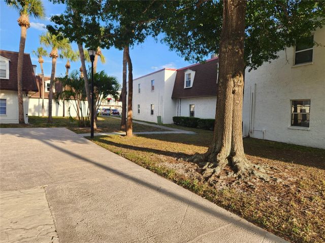 9101 W HILLSBOROUGH AVENUE I209, Tampa, FL 33615