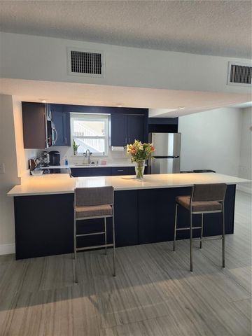 9101 W HILLSBOROUGH AVENUE I209, Tampa, FL 33615