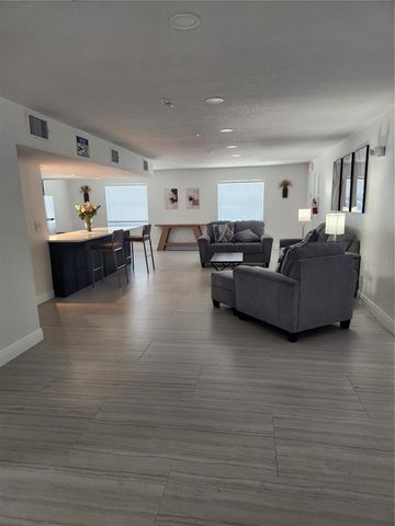 9101 W HILLSBOROUGH AVENUE I209, Tampa, FL 33615