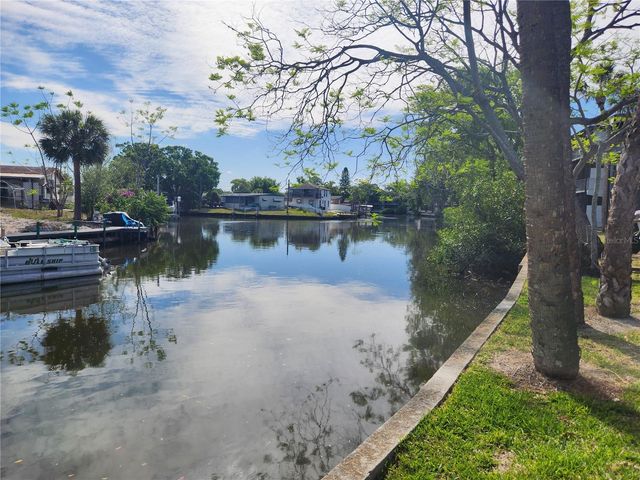 9101 W HILLSBOROUGH AVENUE I209, Tampa, FL 33615