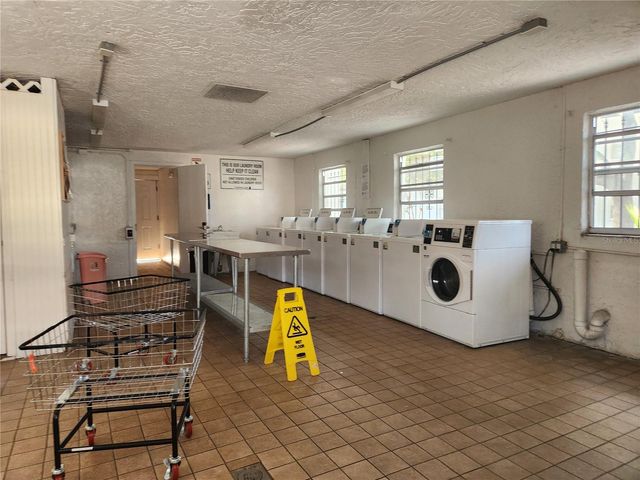 9101 W HILLSBOROUGH AVENUE I209, Tampa, FL 33615