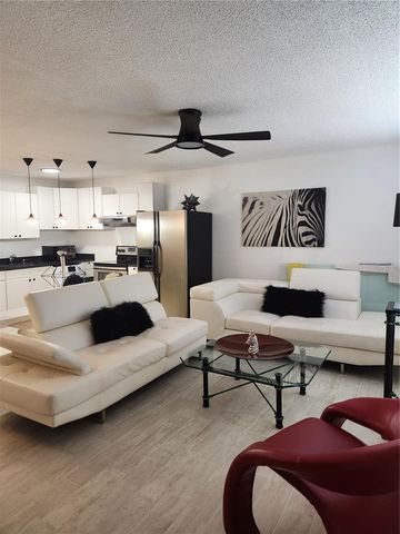9101 W HILLSBOROUGH AVENUE I209, Tampa, FL 33615
