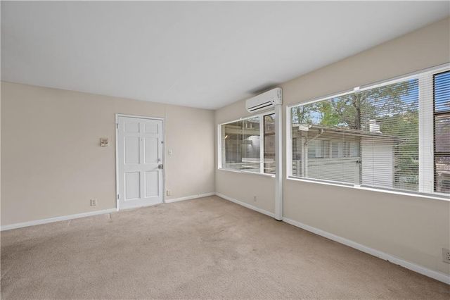 11 Peachtree Hills NE Avenue B5, Atlanta, GA 30305