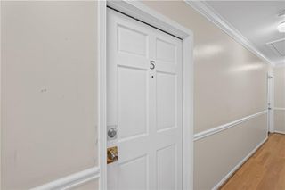 11 Peachtree Hills NE Avenue B5, Atlanta, GA 30305