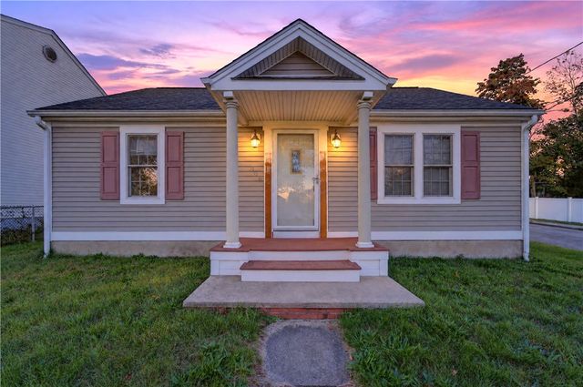 308 Mauran Avenue, East Providence, RI 02914