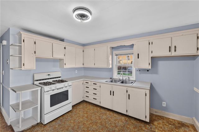 308 Mauran Avenue, East Providence, RI 02914