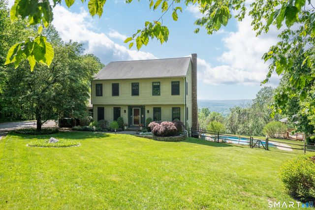 20 Timber Lane, New Milford, CT 06776