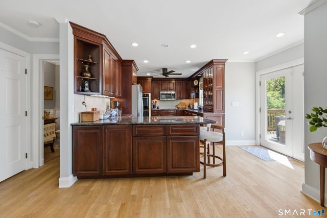 20 Timber Lane, New Milford, CT 06776
