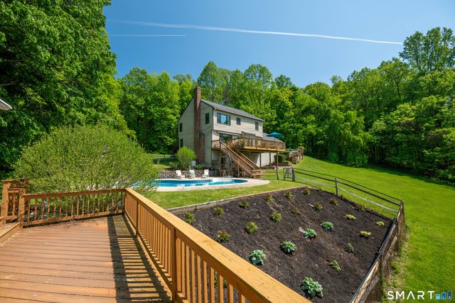 20 Timber Lane, New Milford, CT 06776