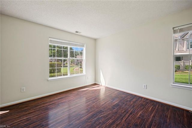 3856 Lasalle Dr Apt 106, Virginia Beach, VA 23453