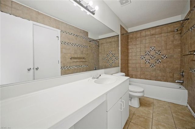 3856 Lasalle Dr Apt 106, Virginia Beach, VA 23453